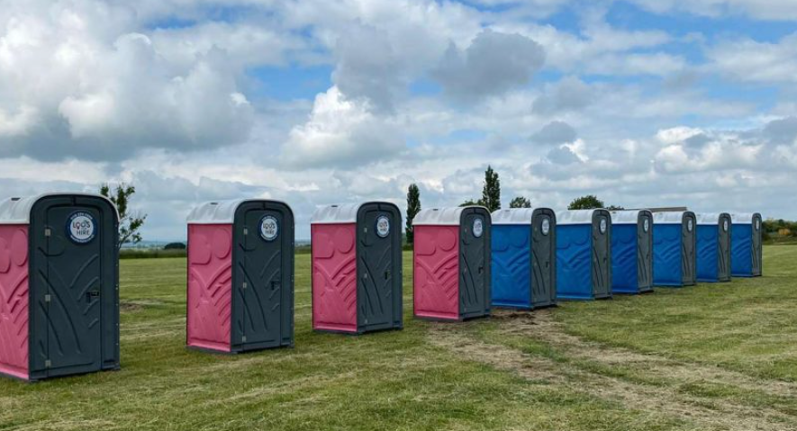 How Event Organizers Balance Restroom Access Across Large Venues